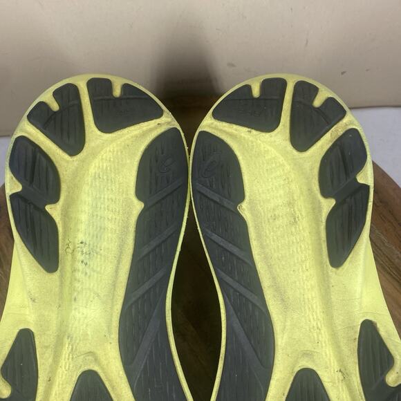 ASICS GT 2000-12 Black Glow Yellow Mens Size 9.5 Green Running Shoes 1011B691 - Picture 10 of 13